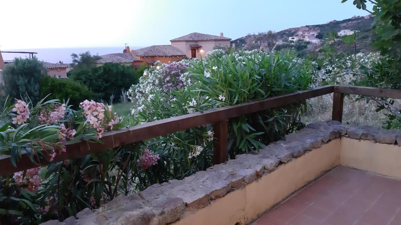 Appartamento Panoramico Calarossa Sardegna Isola Rossa Exterior foto